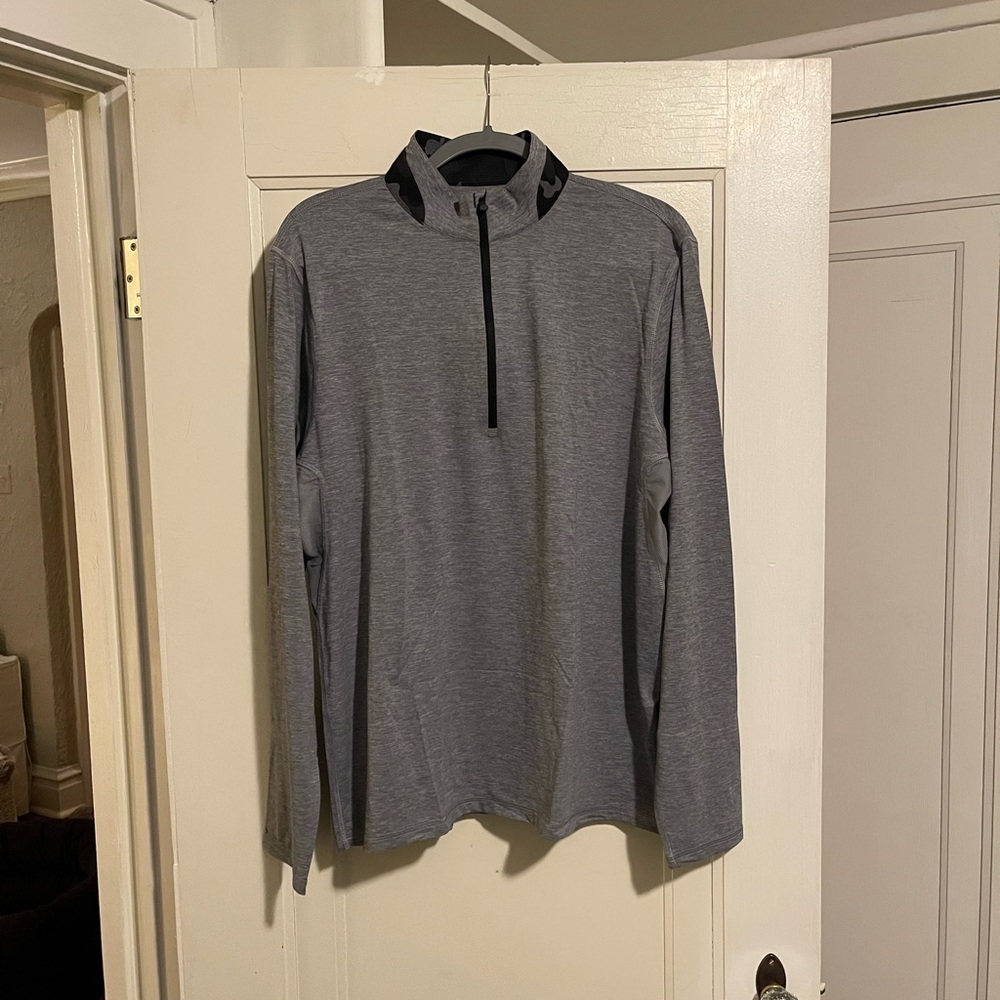 Greyson Sport Men's Quarter Zip Size Large Wolf Logo